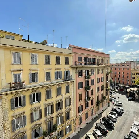 Domus Prestige Appartament Rome